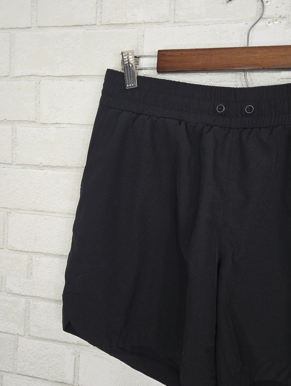 Mondetta black athletic shorts - Picture 2 of 11